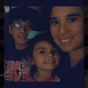 Meet your Posher, Destinee